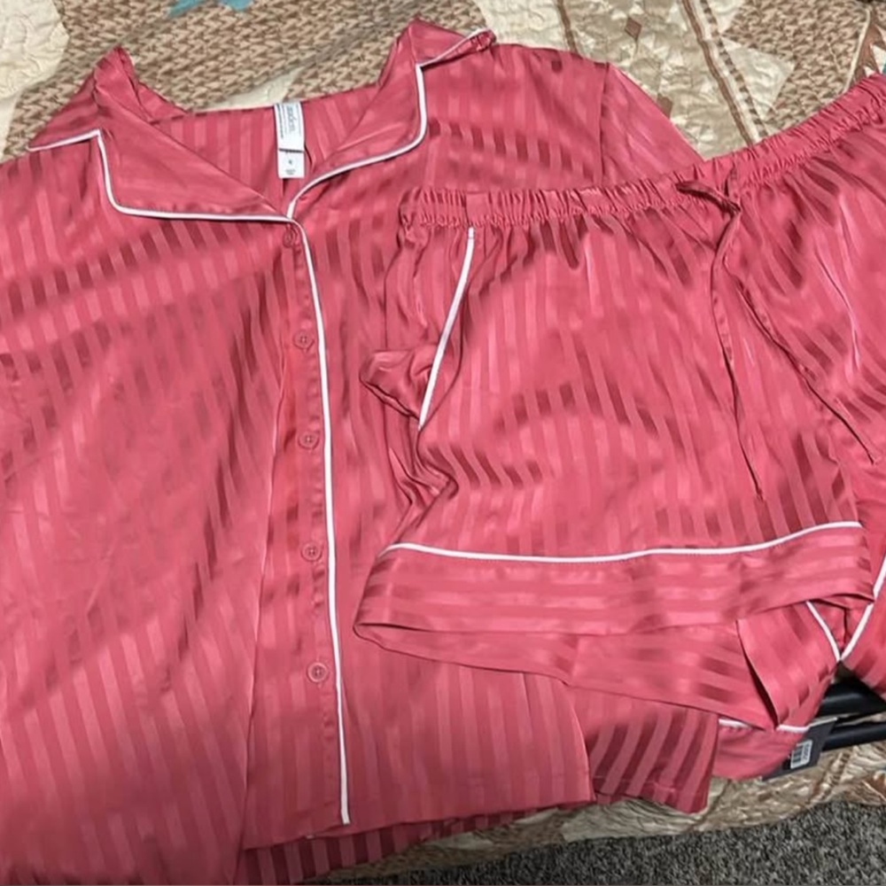 Women's Pink Striped Pajama Set